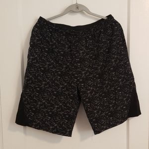 Men's medium basketball shirts